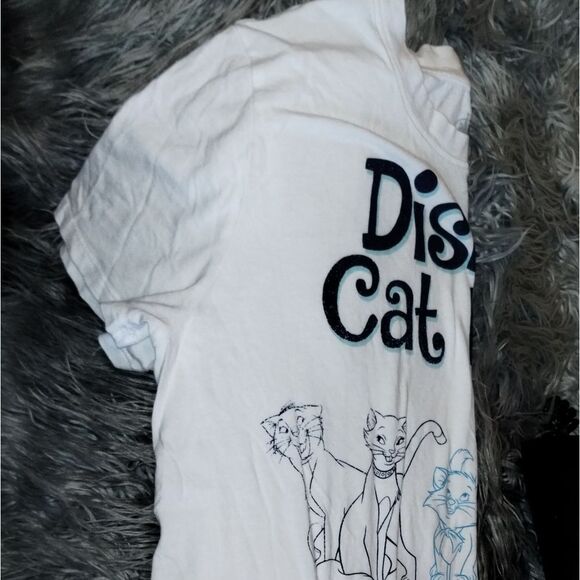 Adorable "Rare"Disney Cat Lady white classic tee - Picture 2 of 7